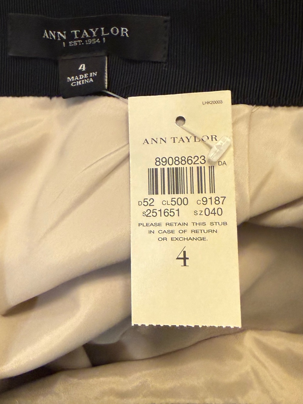 Ann Taylor NWT Pencil Skirt Size 4 Beige Animal Print Jacquard Linen Blend MIDI - Picture 4 of 5